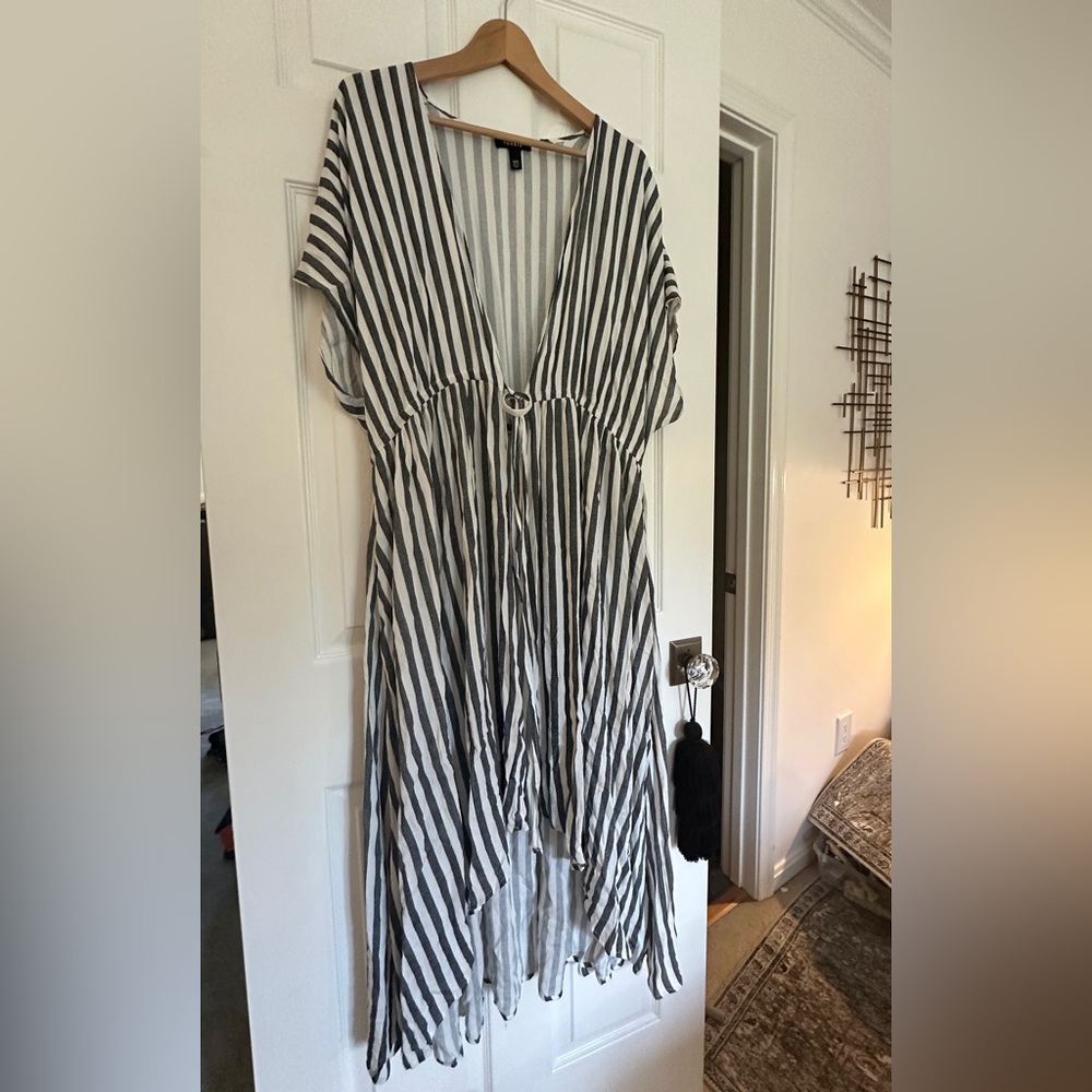 Torrid B&W Striped Duster size 1/2